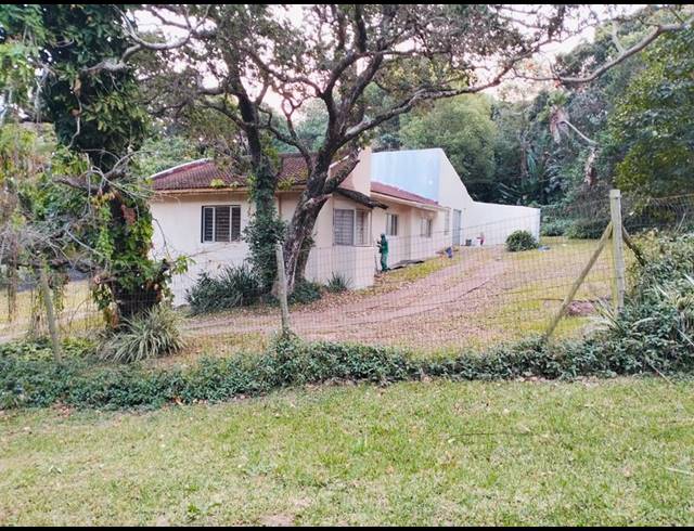 4 BEDROOM HOUSE FOR SALE IN LEISURE BAY